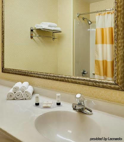 Fairfield Inn & Suites ולפראיסו מראה חיצוני תמונה